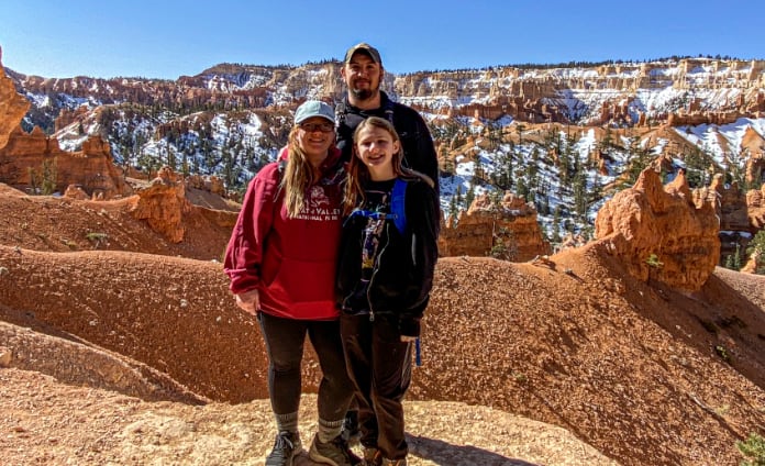 Family selfie at Bryce canyon